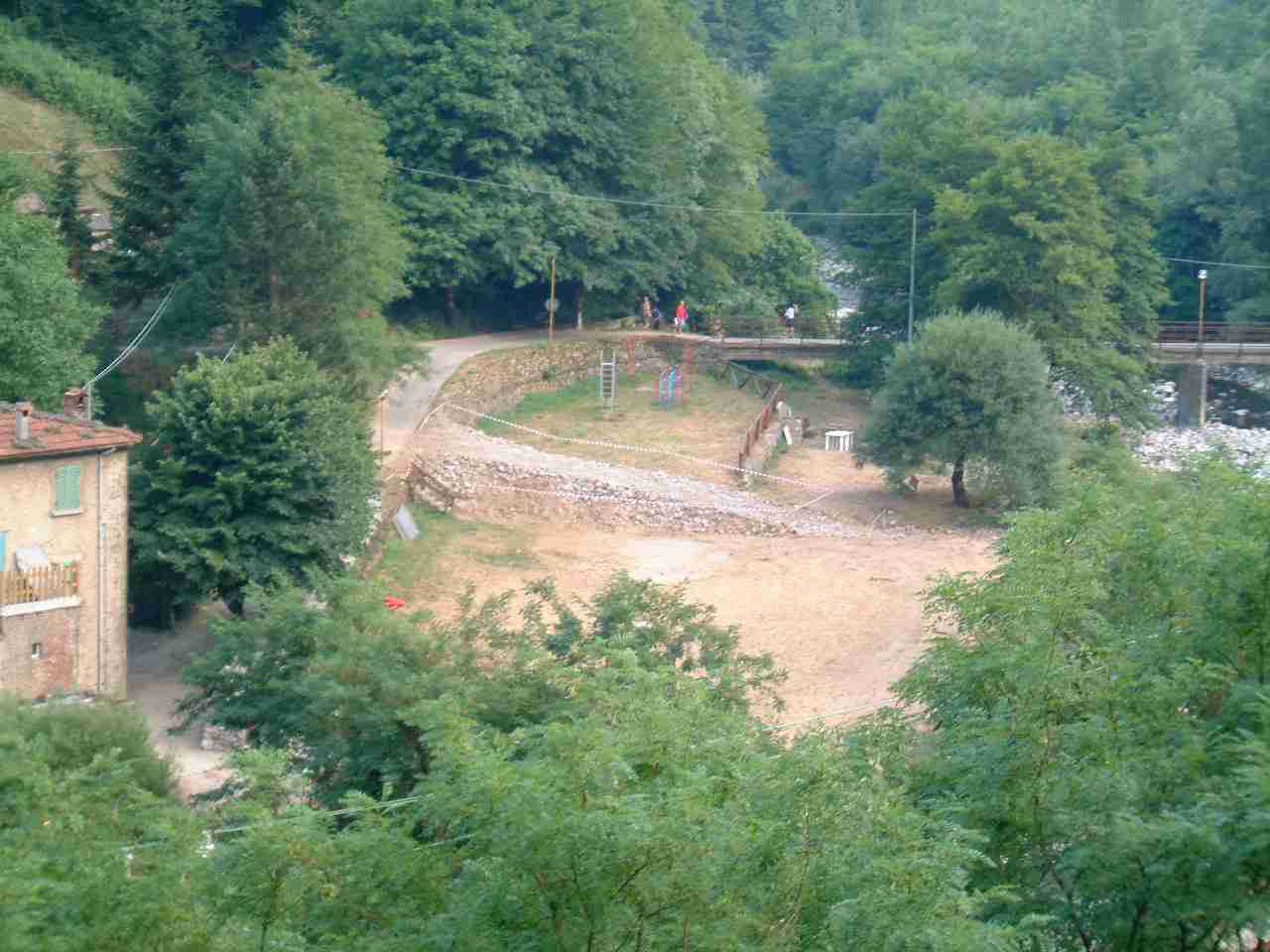  Image name: 21 Molino.JPG 
 width: 1280 pixel 
 height: 960 pixel 
 Size: 80348 bytes 
 Click to enlarge 